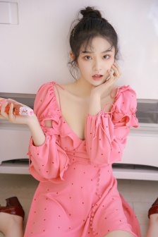 夹缝求生BY河马河马好看吗